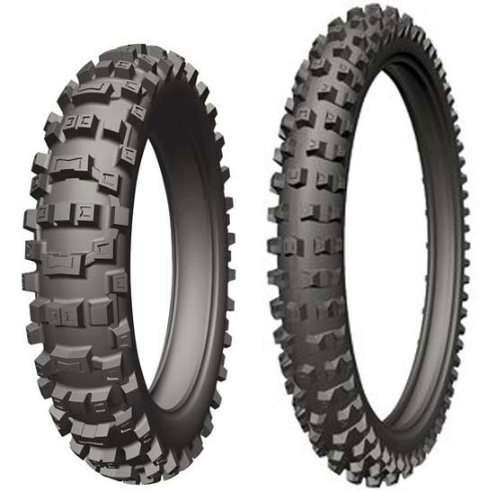 Michelin AC10 avant 21 + arri�re 18