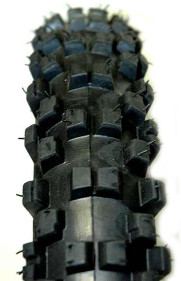 Pneu avant cross 60/100-14