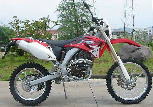 250 PZF ENDURO -D�monstration-