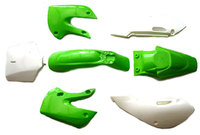 Kit plastique vert X4 PITSTERPRO -forme KLX110--Pit-bike